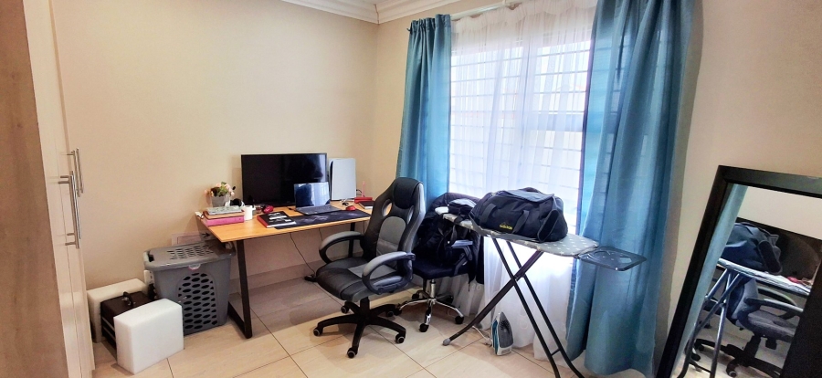 2 Bedroom Property for Sale in Hillside Free State